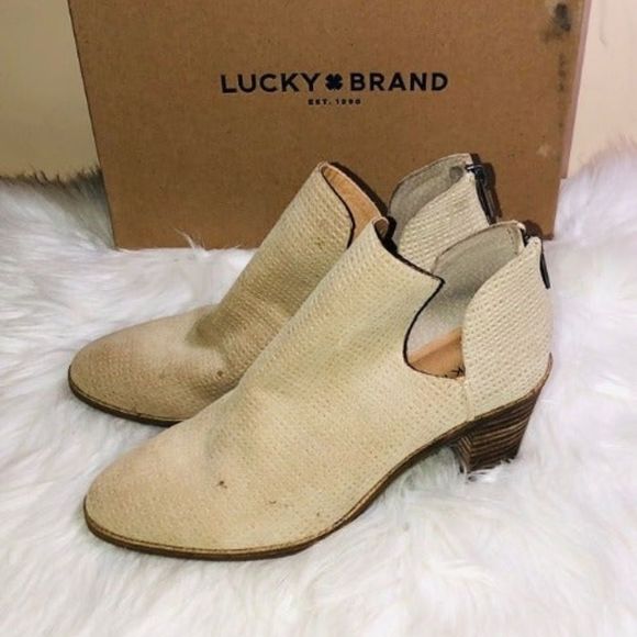 Lucky Brand Powe Suede Booties 6 - Picture 8 of 8